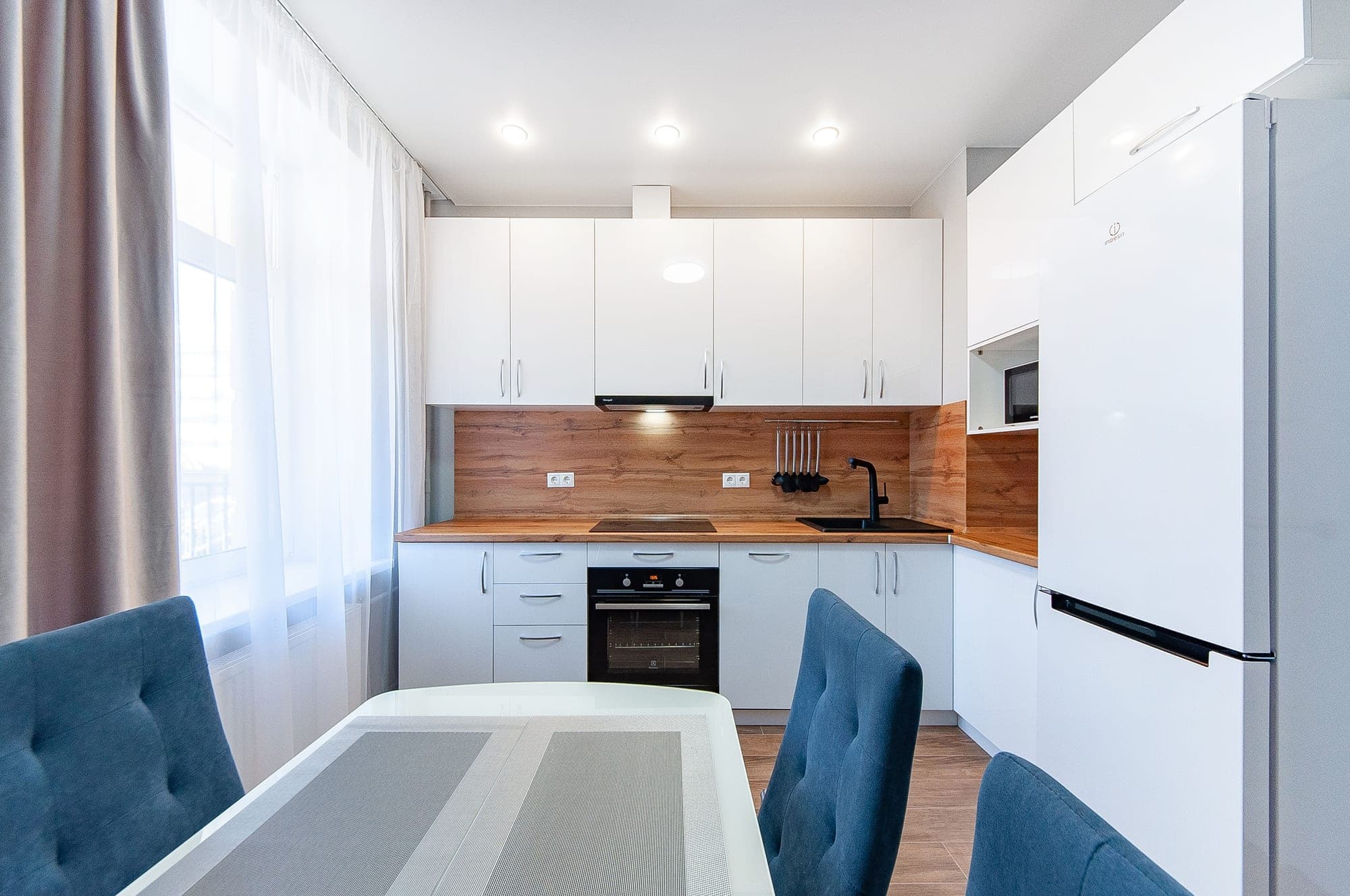 м. Молодежная - фото 7