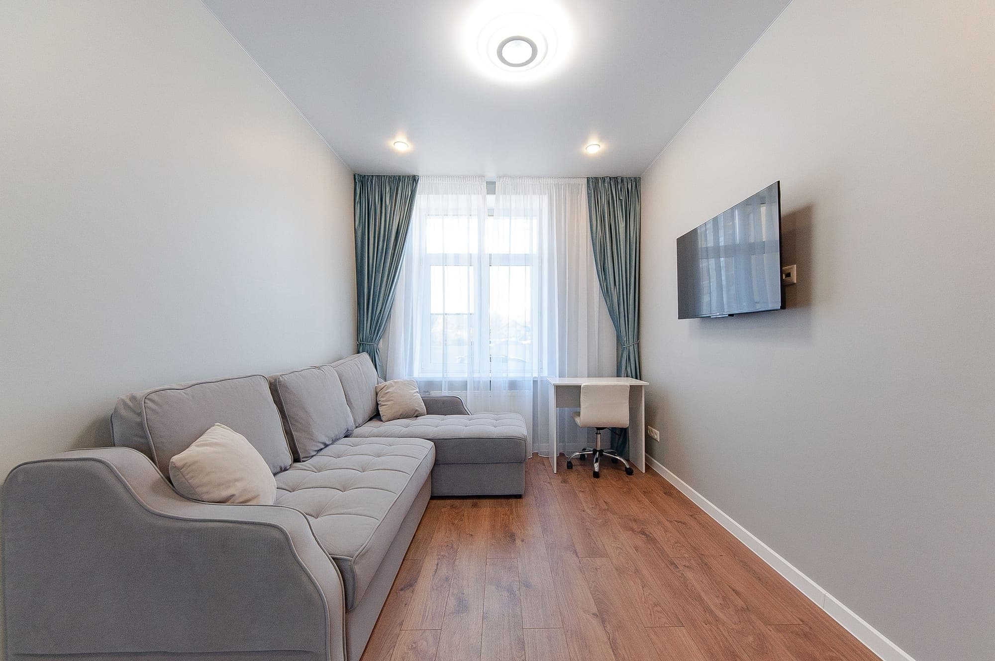 м. Молодежная - фото 9