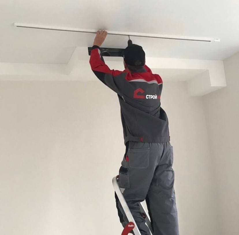 Трековые светильники: что это и зачем нужны в квартире